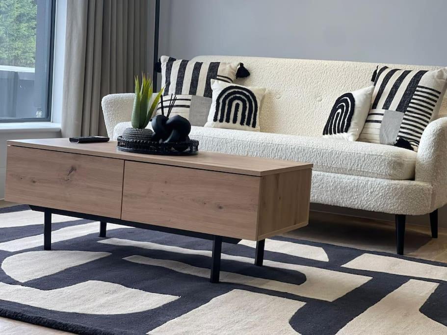 Trendy Apartment In Cardiff Free Parking Εξωτερικό φωτογραφία