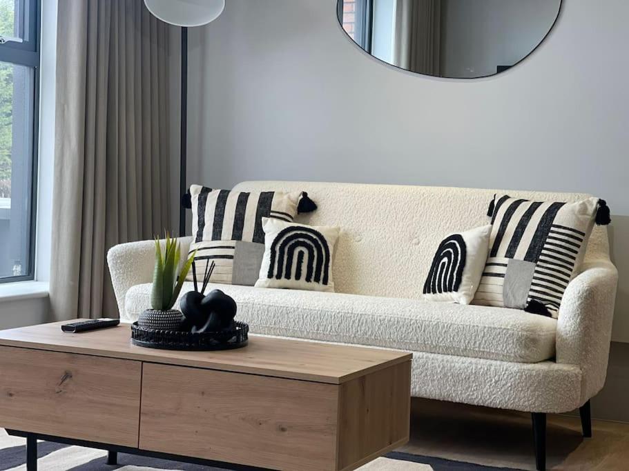 Trendy Apartment In Cardiff Free Parking Εξωτερικό φωτογραφία