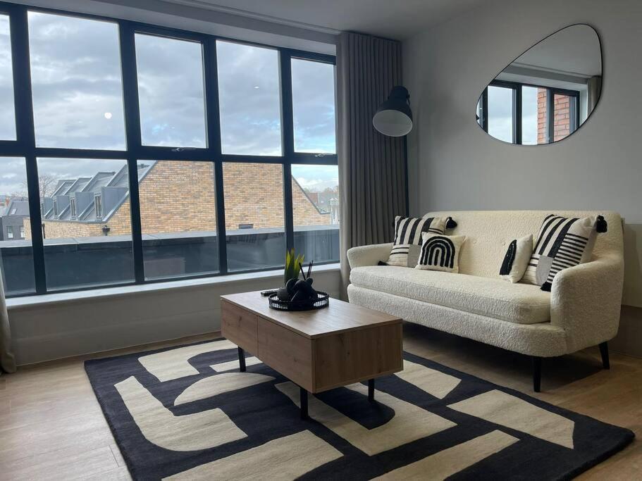 Trendy Apartment In Cardiff Free Parking Εξωτερικό φωτογραφία
